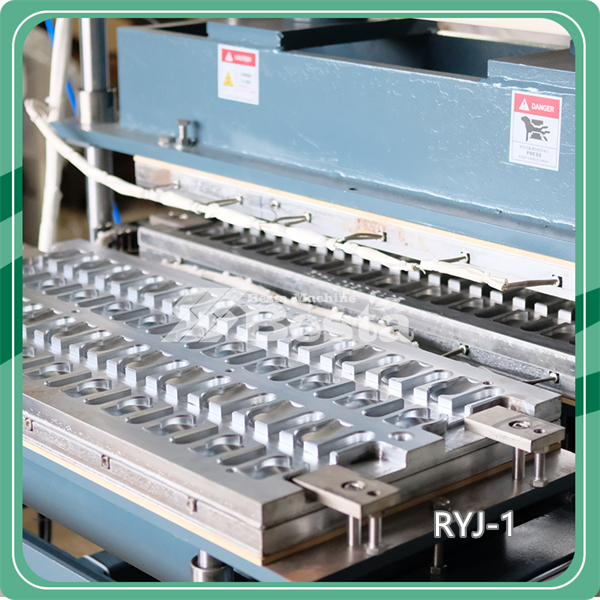 RYJ-1 Wooden Spoon Hot Pressing Machine