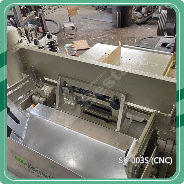 SK-003S CNC Wooden Spoon Carved Cutting Machine for disposable spoon making